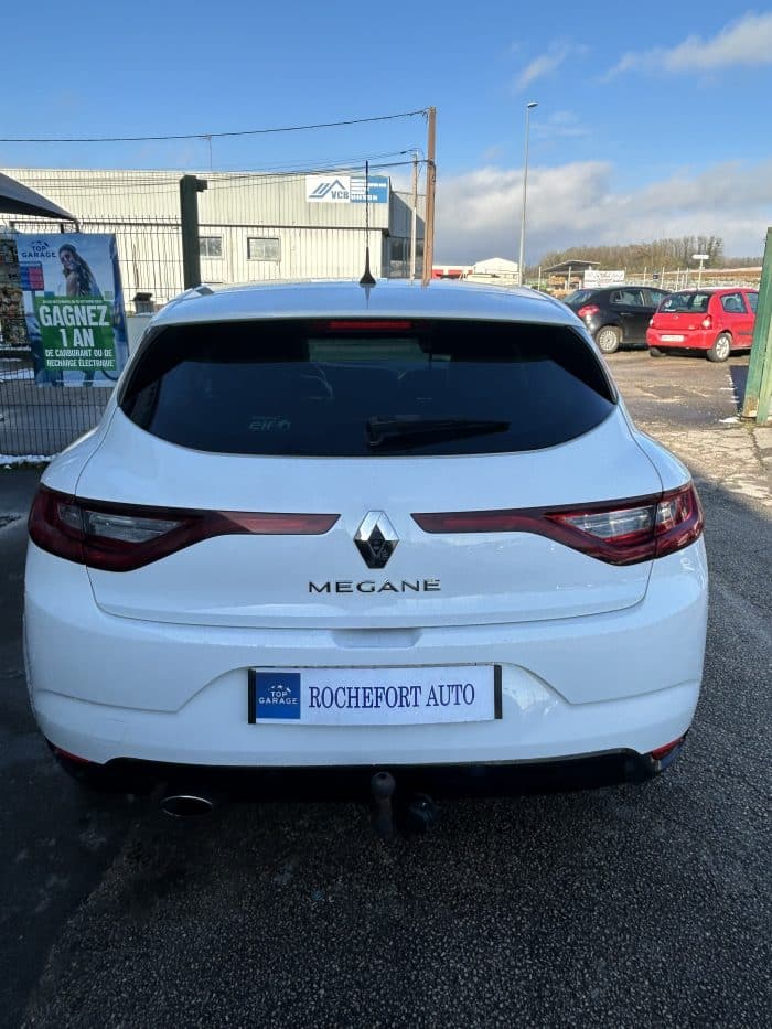 Renault RENAULT MEGANE 1.2 TCE 130CH ENERGY S/S INTENS - Image 10