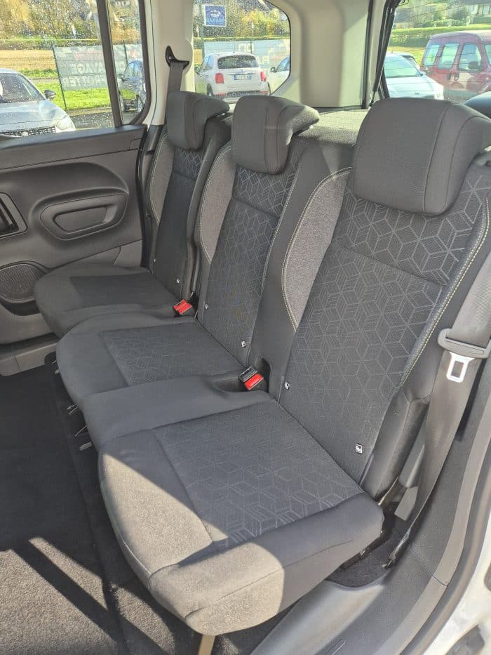 Peugeot RIFTER 1.5 BlueHDi 100ch FAP STYLE - Image 22