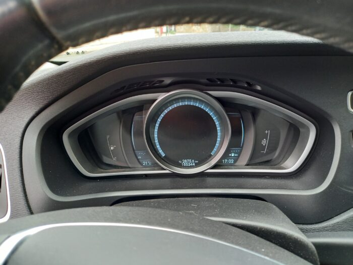 Volvo Volvo v40 cross country 2.0d 150 l5 20v turbo - Image 10