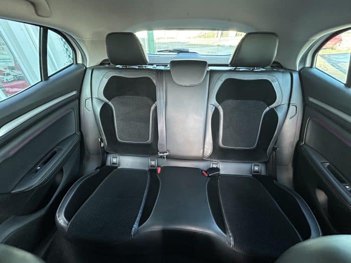 Renault RENAULT MEGANE 1.2 TCE 130CH ENERGY S/S INTENS - Image 24