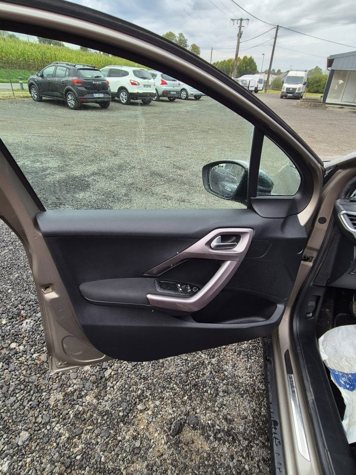 Peugeot 2008 - Image 12