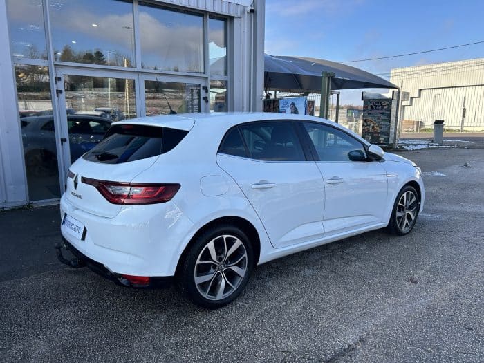 Renault RENAULT MEGANE 1.2 TCE 130CH ENERGY S/S INTENS - Image 8