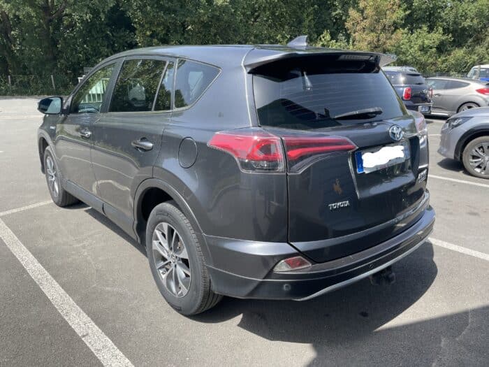 Toyota RAV4 Phase 2 197ch Hybride Dynmaic Boite auto - Image 8