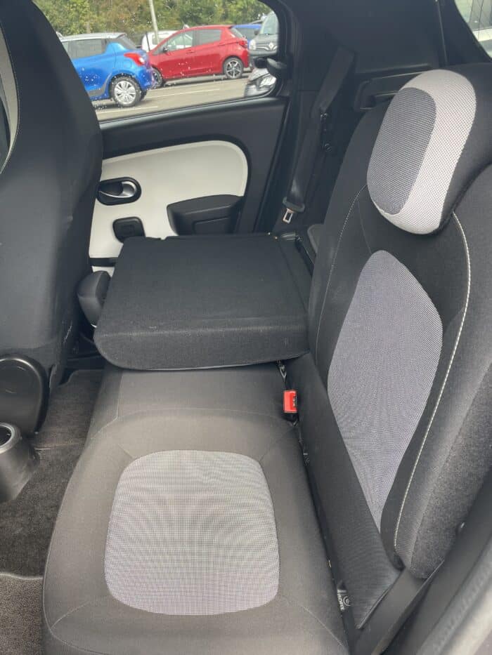 Renault Twingo 3 TCE 90CH INTENS 5 Portes - Image 18